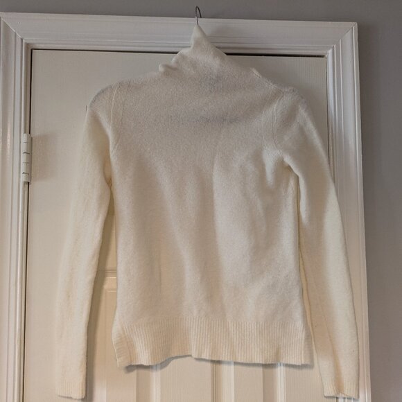 Banana Republic turtleneck, size xs - Picture 1 of 4